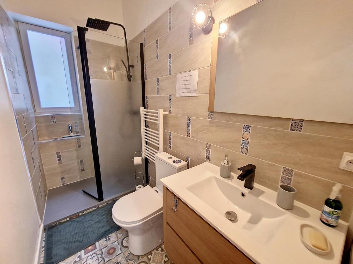 Nimes: Appartement L'Auguste Centre-Ville. Екстериор снимка